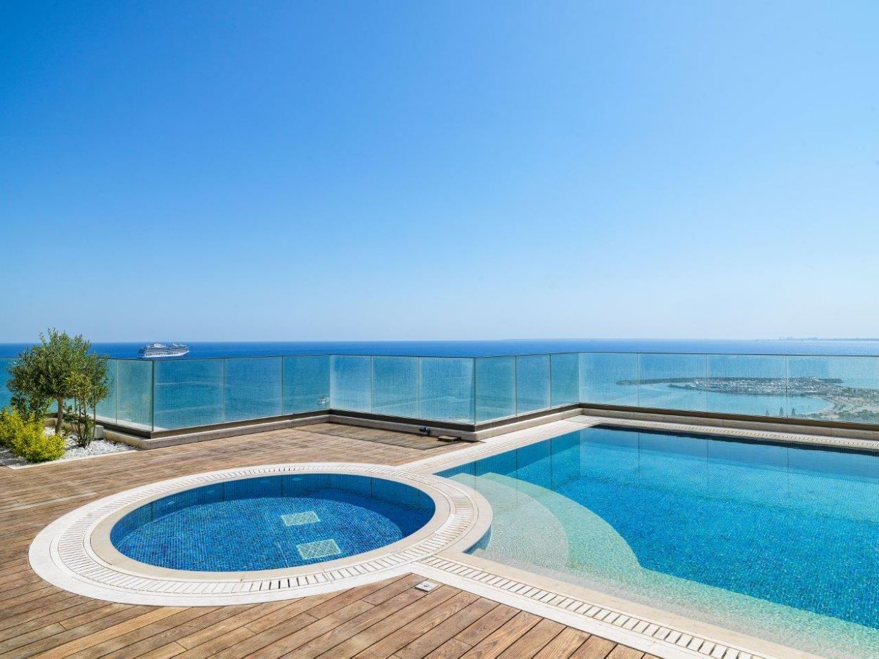 park tower penthouse roof garden day view